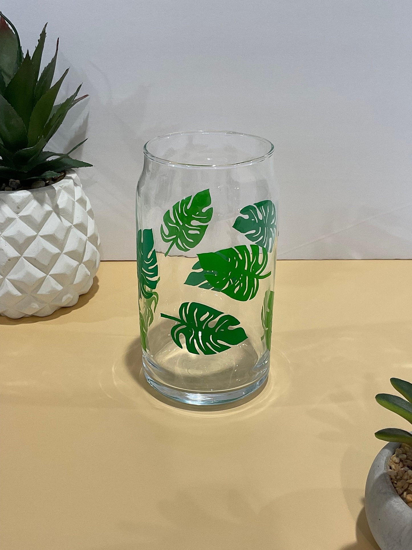 Monstera Leaf Glass Beer Cup